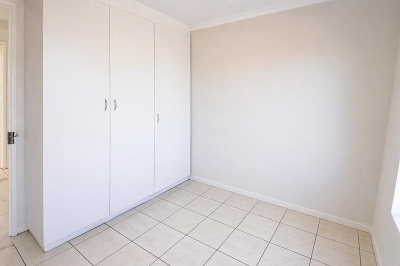 2 Bedroom Property for Sale in Parklands Western Cape